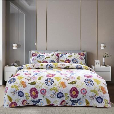 Amber Printed Quilt Set by LCM Home Fashions, Inc. in Floral (Size KING)