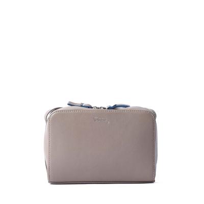 Umhängetasche VARGU "Loreen 1", Damen, Gr. B/H/T: 21cm x 15cm x 6cm onesize, grau (taupe), Leder, Taschen Umhängetasche, LGW zertifiziertes Leder