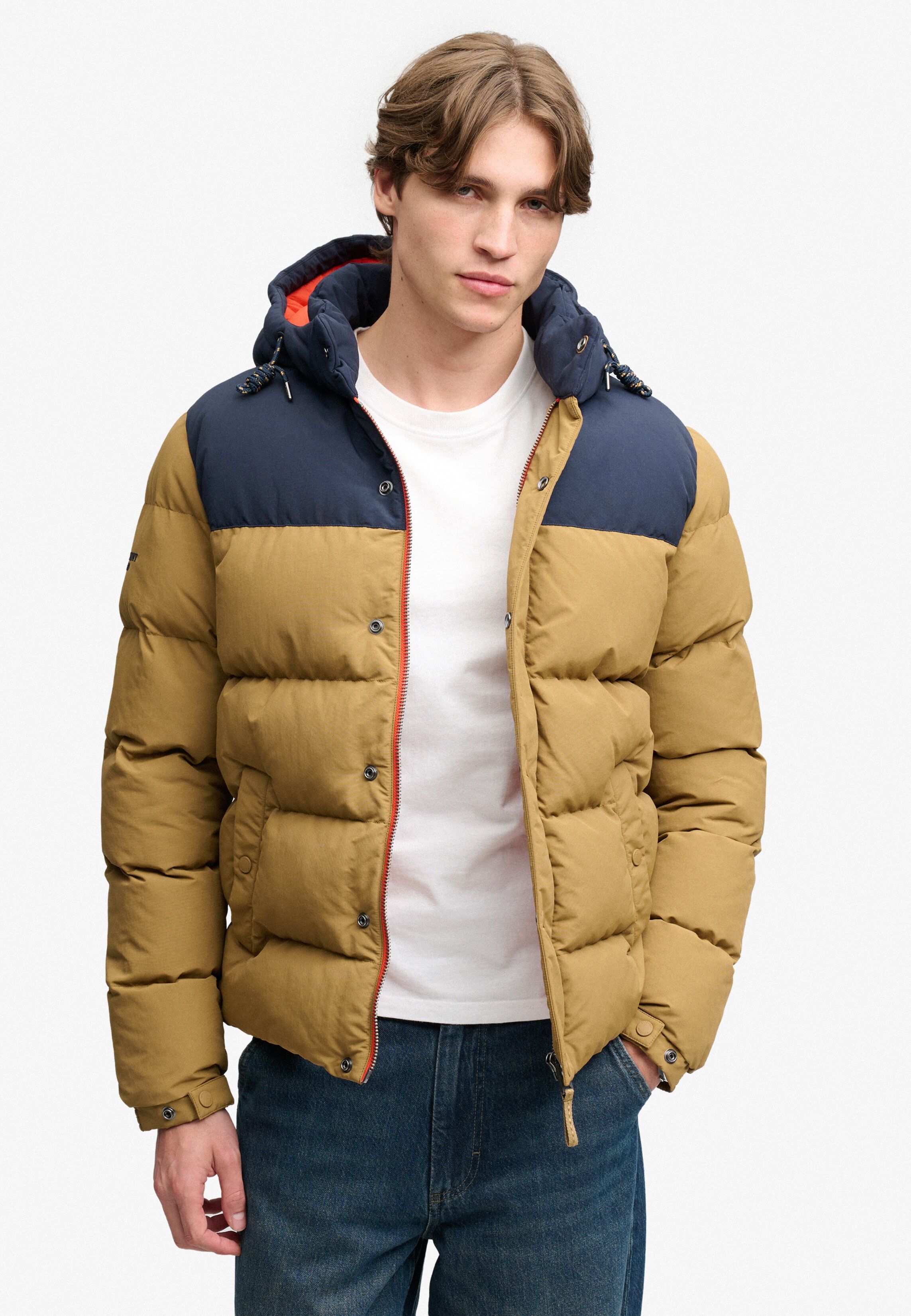 Steppjacke SUPERDRY "EVEREST COL BLOCK PUFFER JKT", Herren, Gr. XL, braun (dull gold), Web, Obermaterial: 100% Nylon, relaxed fit normal, elastischer Bund, Jacken Steppjacke, Kunstfaser, relaxed fit dull gold XL