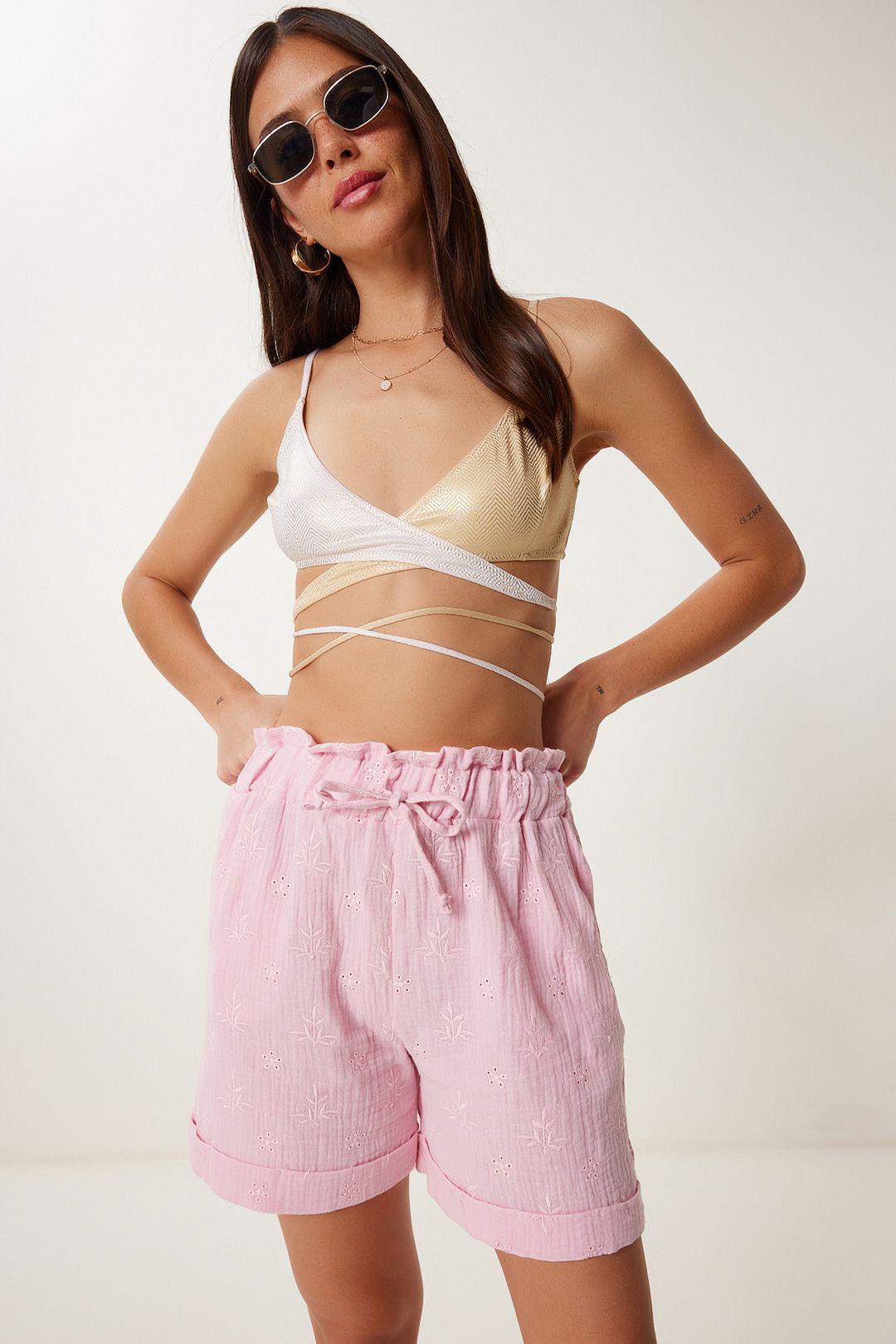 Hochtaillierte Mini-Shorts mit Bindeband und Binde-Detail