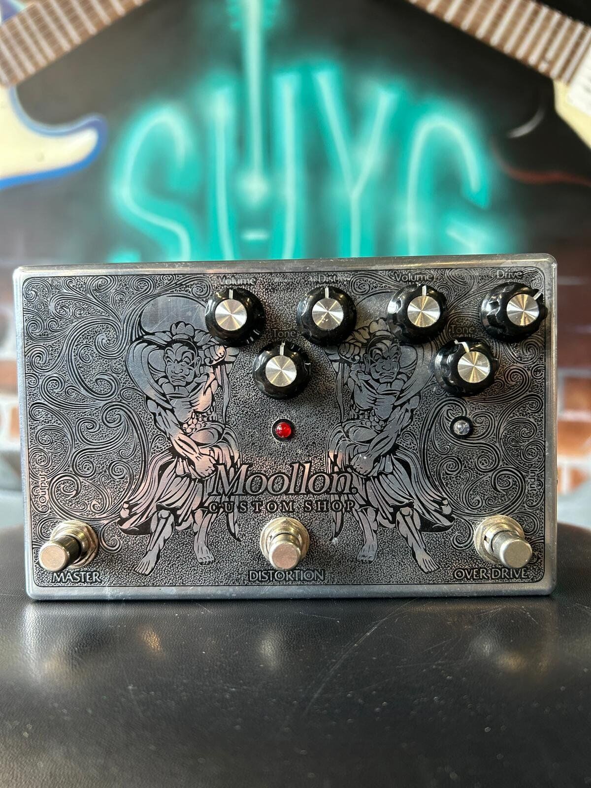 Moollon Custom Shop Overdrive/Distortion Guitar Effects Pedal   Original - Refurbished