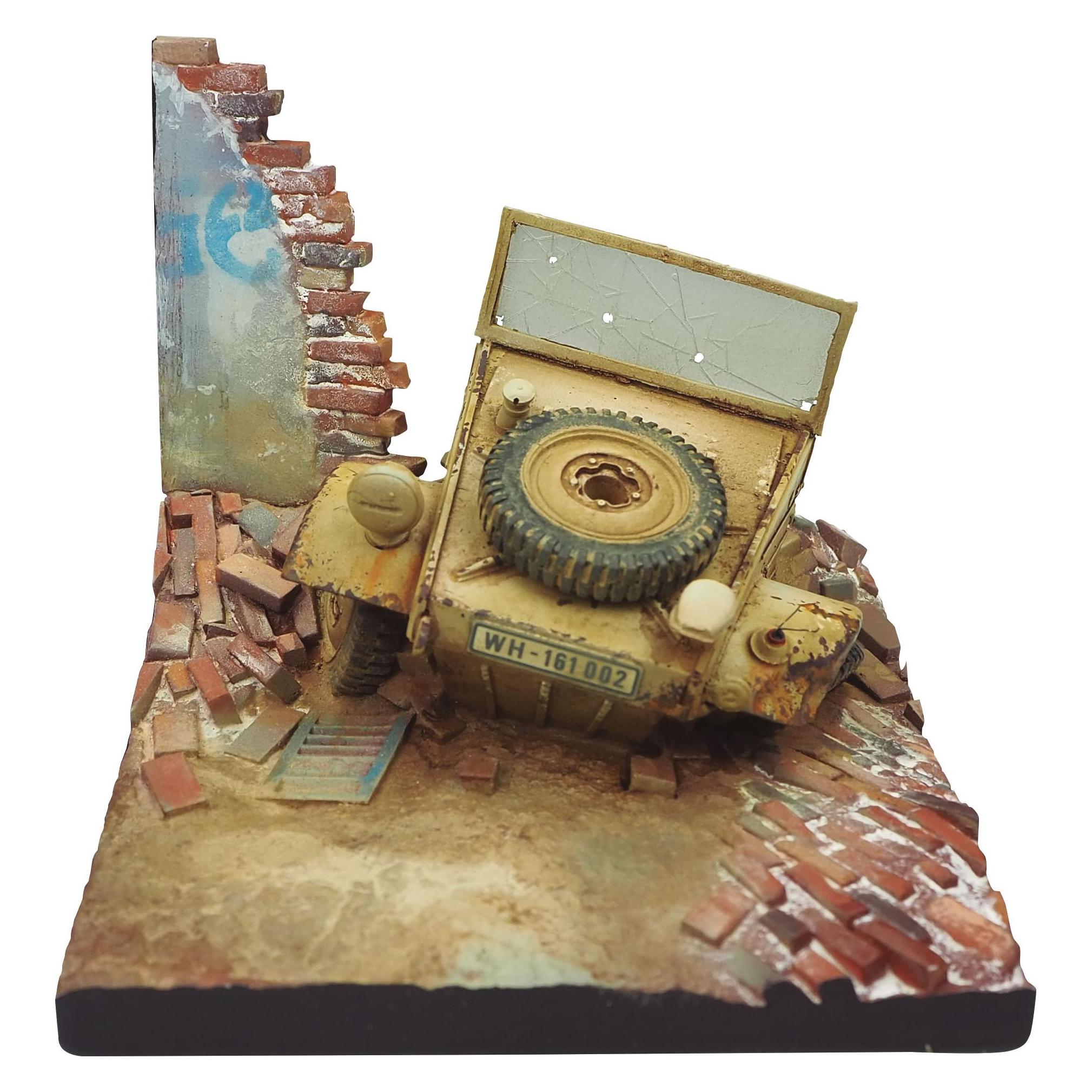 Wittmax Scenics Diorama Bases Kubelwagen Front 7x7x6cm (SC008)