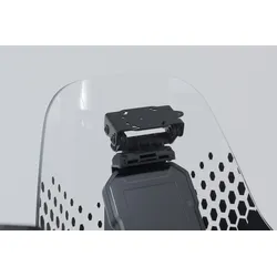 SW-Motech Navi-Halter im Cockpit - Schwarz. Ducati DesertX (22-) / Rally (23-).