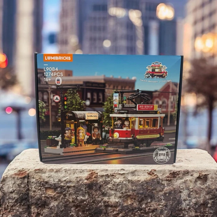 Lumibricks Historische Straßenbahn und Bahnhof
