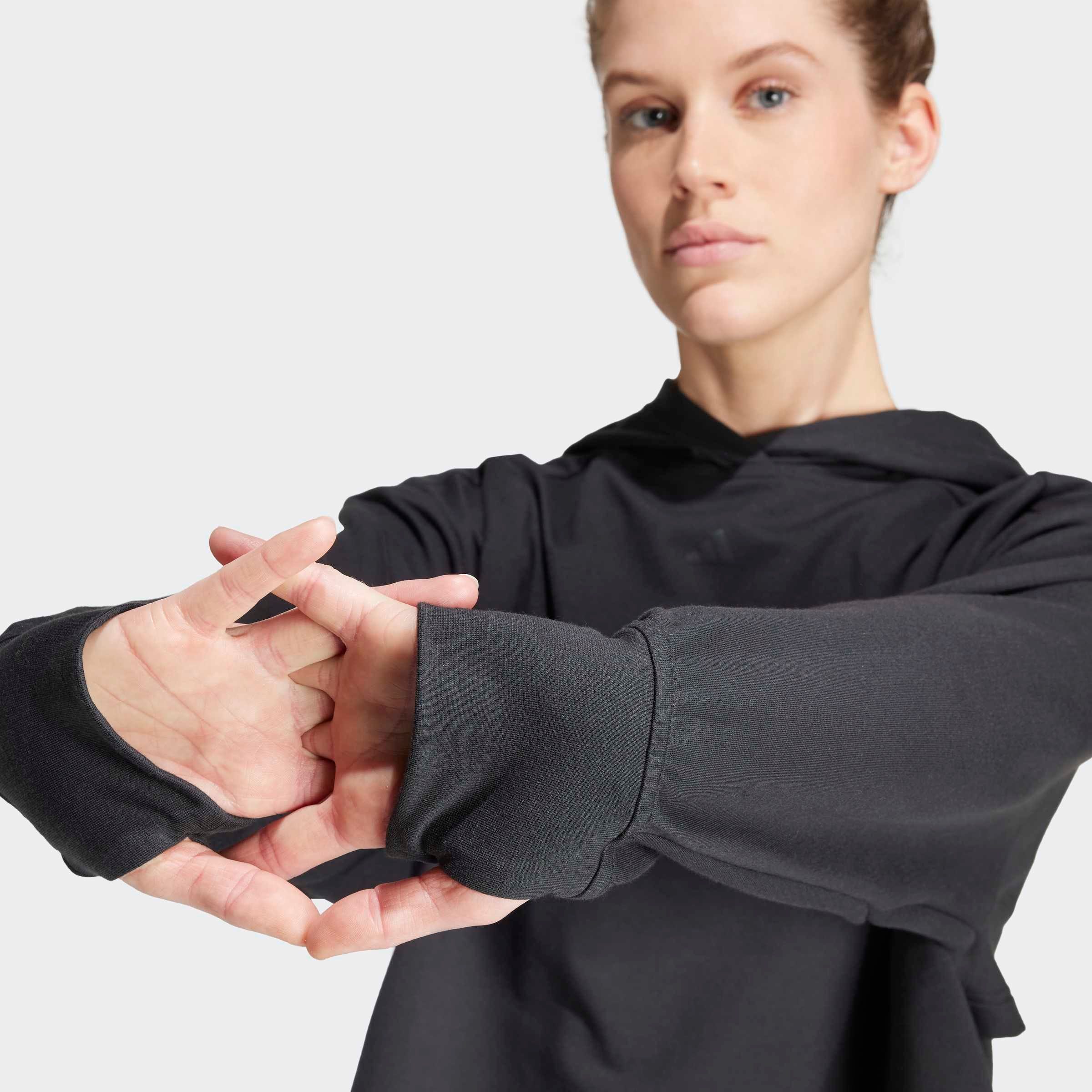 Sweatshirt ADIDAS PERFORMANCE "PRIMELIFT LOOSE FIT BACK-VENTILATION HOODIE", Damen, Gr. M, schwarz, Obermaterial: 70% Polyester, 26% Baumwolle, 4% Elasthan, angesetztes Bündchen, Sweatshirts Sweatshirt schwarz M