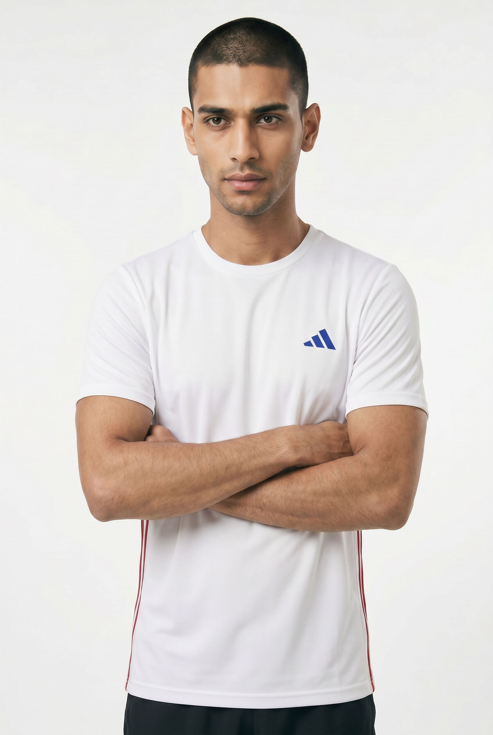 T-Shirt ADIDAS PERFORMANCE "WORKOUT ESSENTIALS BASE 3-STREIFEN", Herren, Gr. S, weiss (weiß, better scarlet), Obermaterial: 100% Polyester, Rundhals, Shirts T-Shirt weiß, better scarlet S