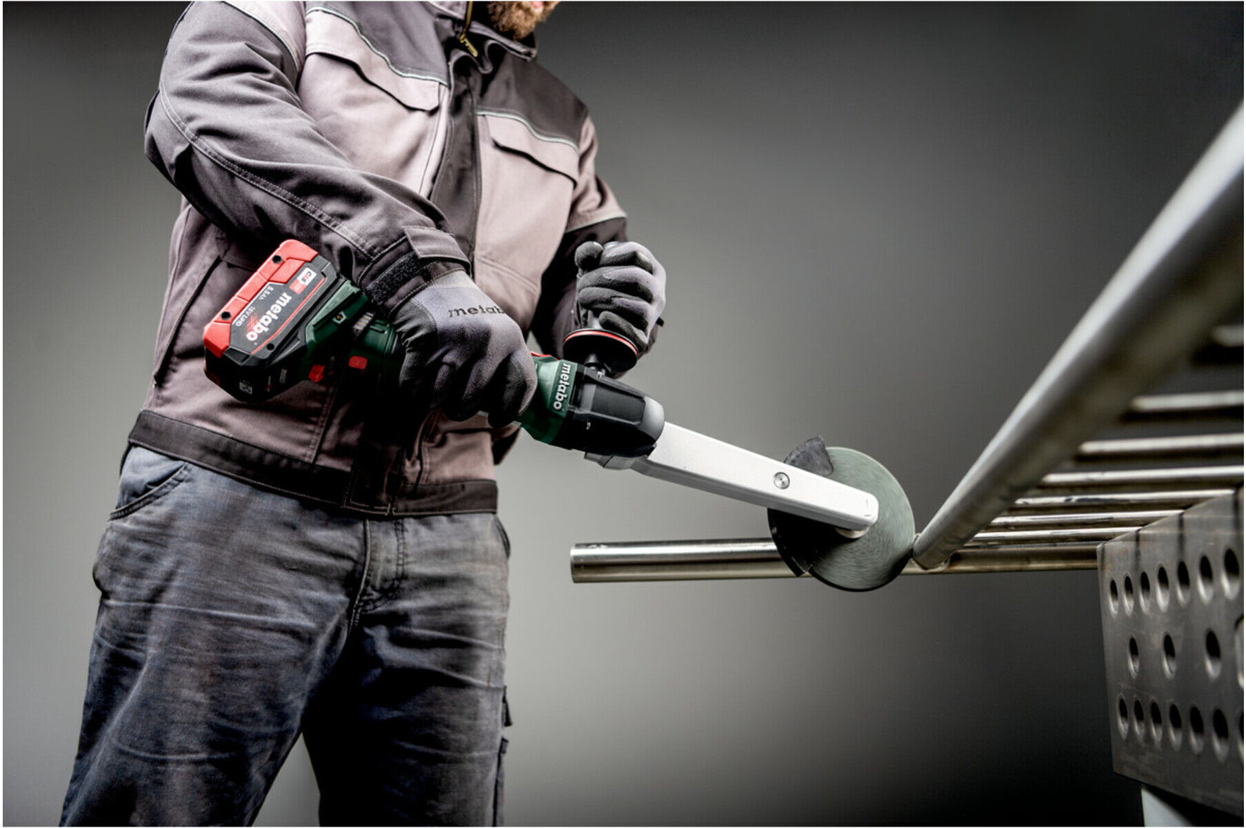 Metabo Akku-Kehlnahtschleifer KNSVB 18 LTX BL 150 (601765840), metaBOX 185 XL)