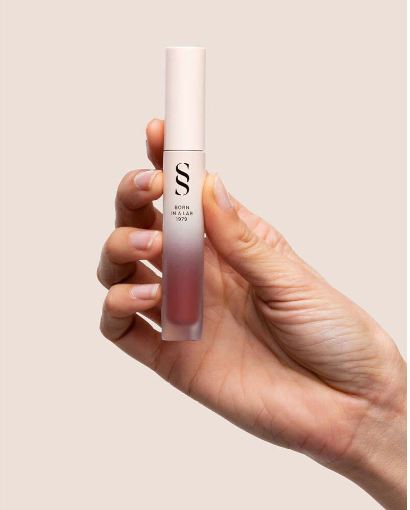Sensilis Eternalips labial líquido mate #04-Patricia Homaeche