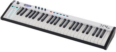 Midiplus X-4 III