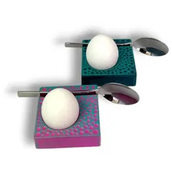 Ja-unendlich TAMAGO Gusseisen Eierbecher 2er Set - pink/grün