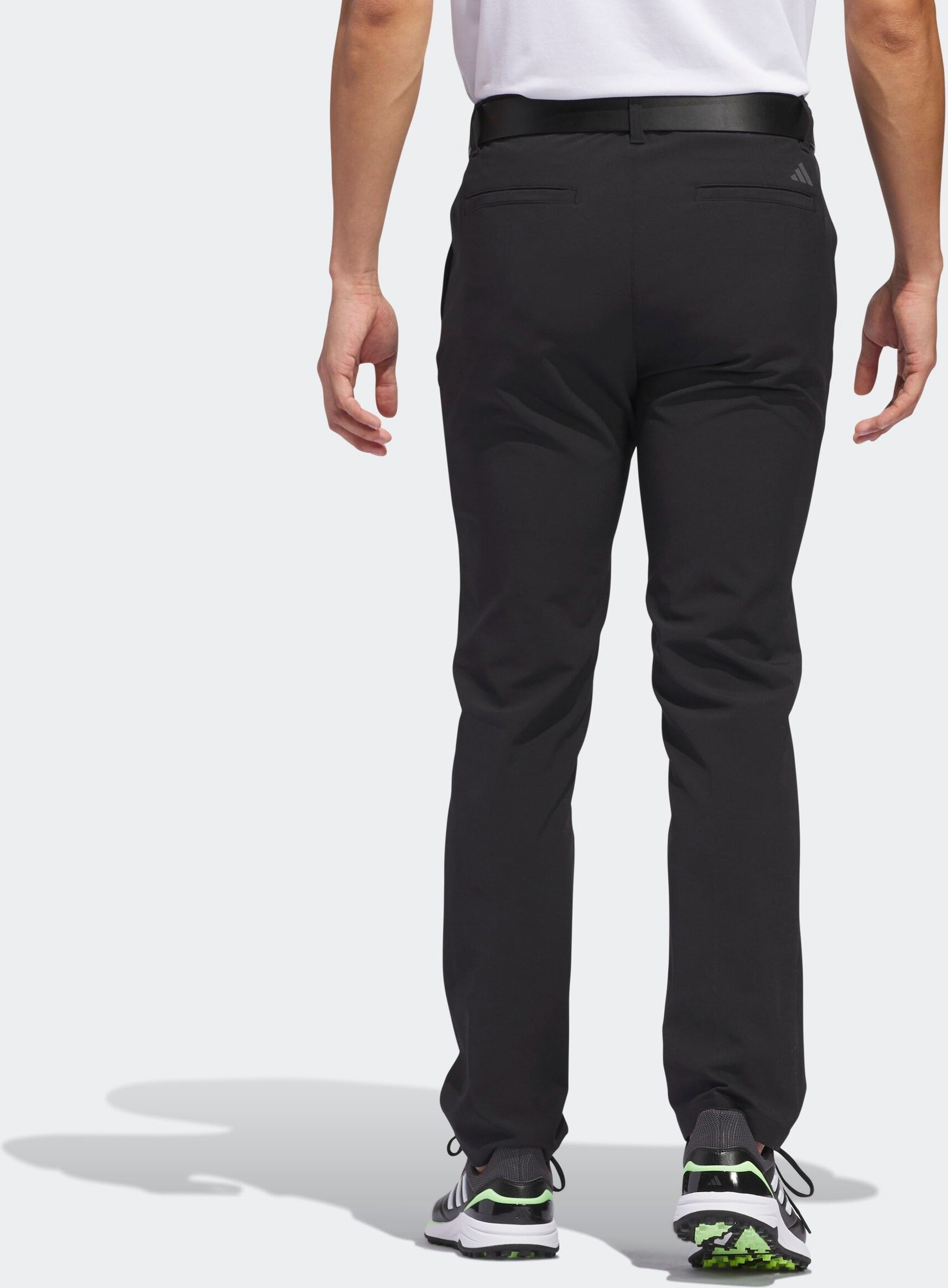 Golfhose ADIDAS PERFORMANCE "ULTIMATE365 TAPERED", Damen, Gr. 28, Länge 34, schwarz (schwarz,), Obermaterial: 88% Polyester, 12% Elasthan, Hosen Golfhose schwarz, 28, Länge 34