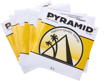 Pyramid 7String Classical Guitar Set