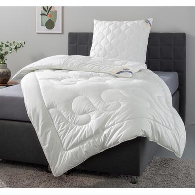 Kunstfaserbettdecke BECO "Aerelle™ Blue "Gold" NEUHEIT Bettdecke", transparent, B:155cm L:220cm, Obermaterial: 100% Polyester, Bettdecken, Hausstauballergiker geeignet
