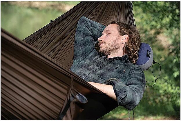 COCOON Reisekissen Hammock Travel Pillow blau B