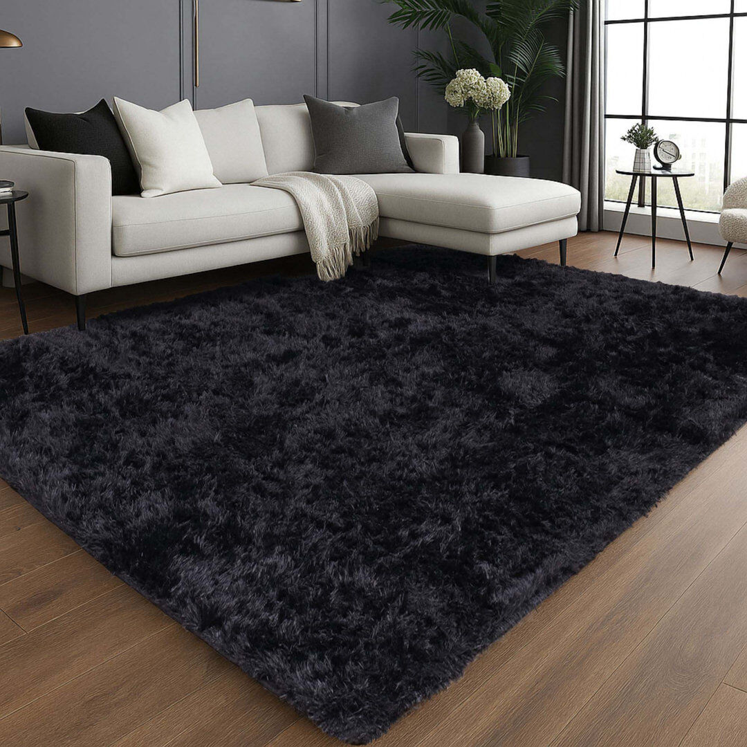 Marlow Home Co. Adela Standard Shag Area Rug Black Rectangle 200 x 290 cm