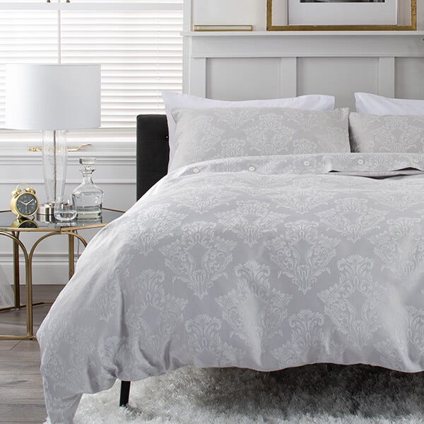 The Lyndon Company Versailles Duvet Set Silver Double