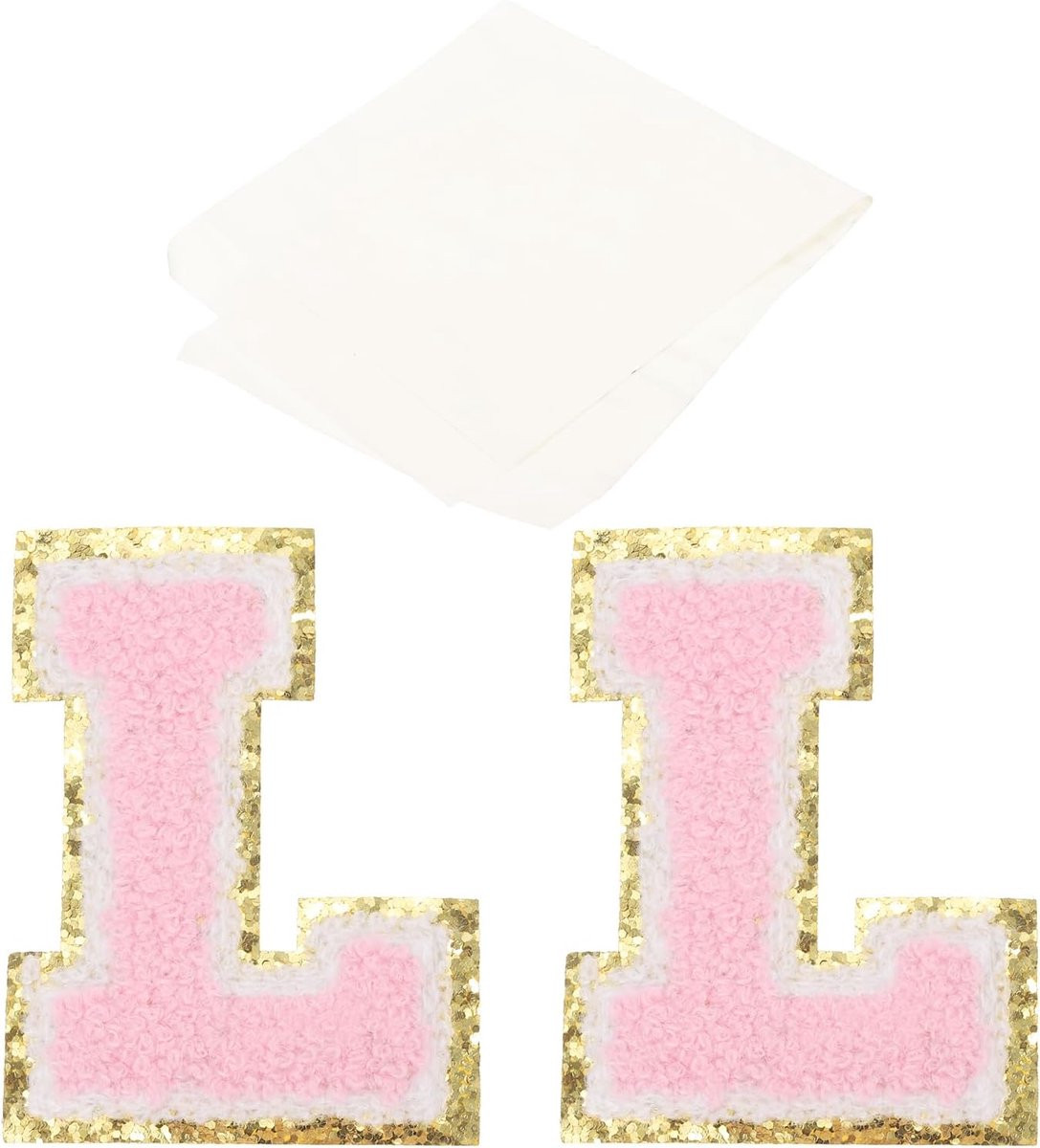 Opstrijkbare Letter Patches Chenille Alfabet met Gouden Glitter Rand - Roze - 8 x 6,2 cm