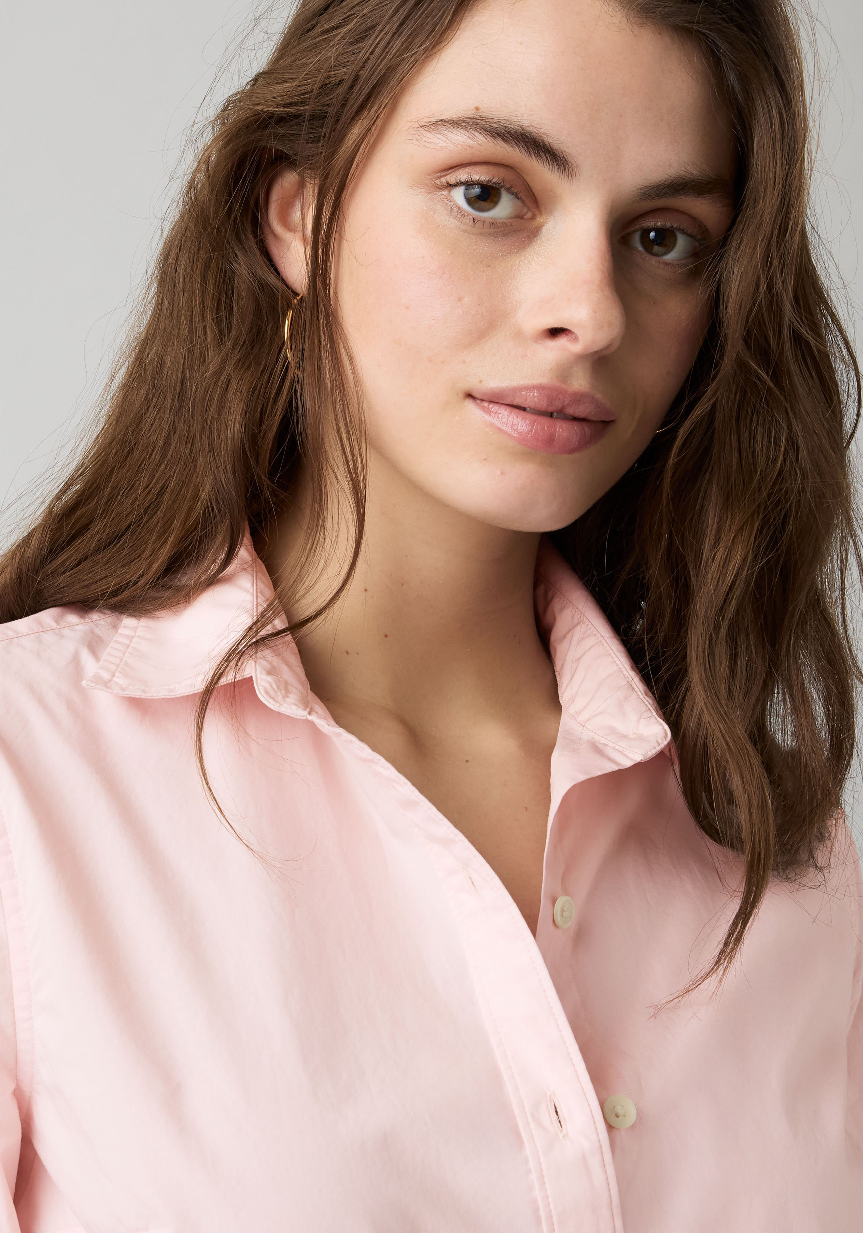 Hemdbluse LEVI'S "CARLILE CLASSIC POPLIN SHIRT", Damen, Gr. S (36), rosa (crystal pink), Web, Obermaterial: 100% Baumwolle, unifarben, normal hüftbedeckend, Manschette, Blusen Hemdbluse, Klassischer Hemdblusenkragen crystal pink S (36)