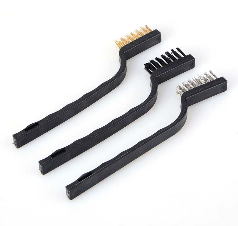 - Cleaning Brush Kit