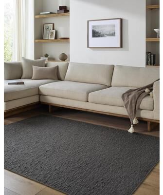 Livabliss Lush Farmhouse Area Rug