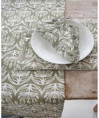 French Home Botanical Table Runner - Sage