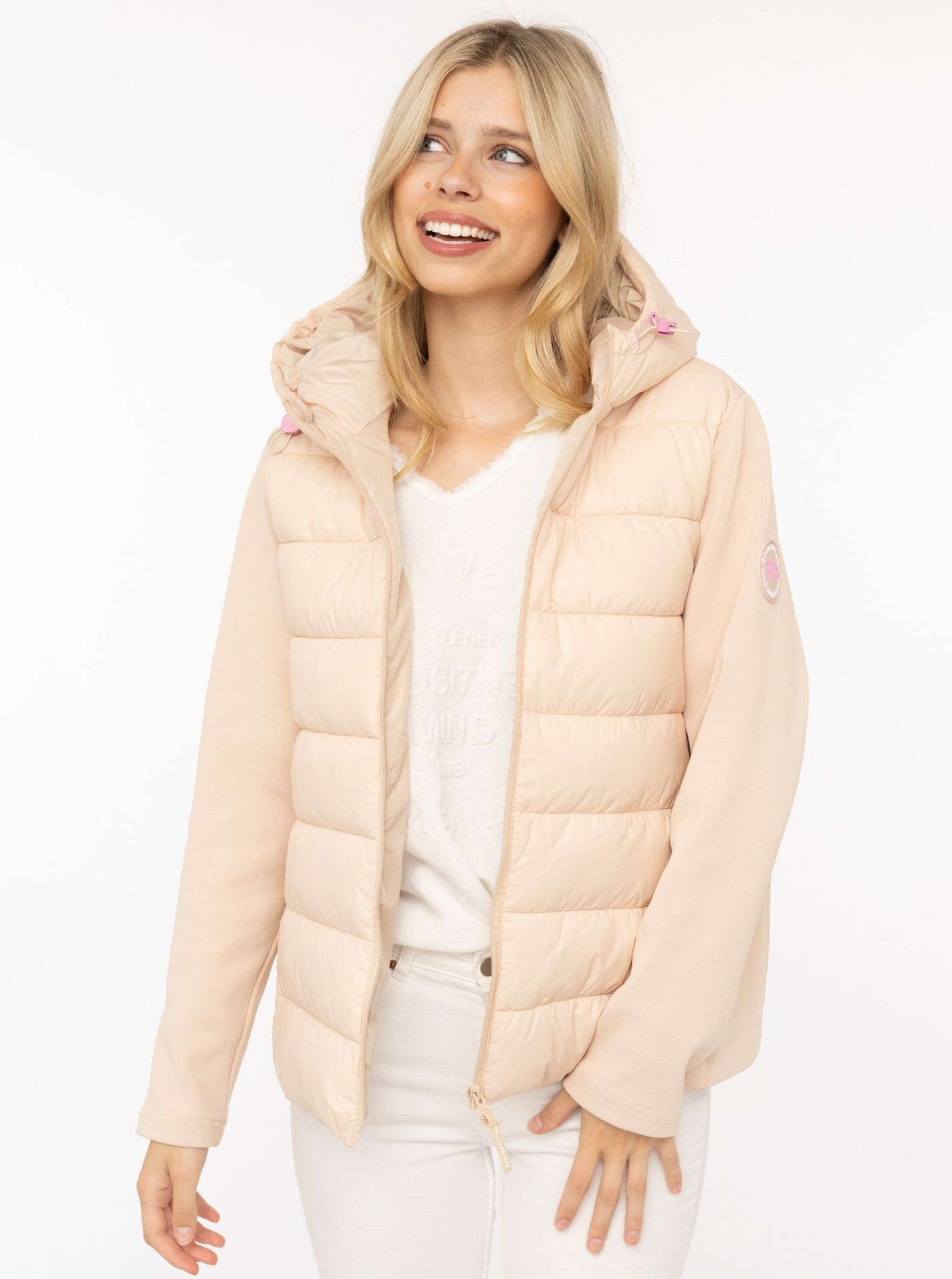 Steppjacke ZWILLINGSHERZ "„Good Vibes“", Damen, Gr. L, beige (hellbeige), Obermaterial: 100% Polyester, Jacken Steppjacke, gesteppte Partien vorne und hinten, seitliche Einsätze elastisch hellbeige L