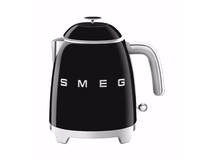 Smeg KLF05BLEU Wasserkocher – schwarz