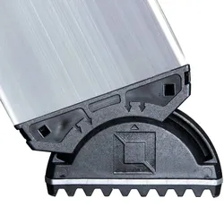 Günzburger Steigtechnik Stufen-Glasreinigerleiter Unterteil mit nivello-Traverse und clip-step R13 6 Stufen - 012011