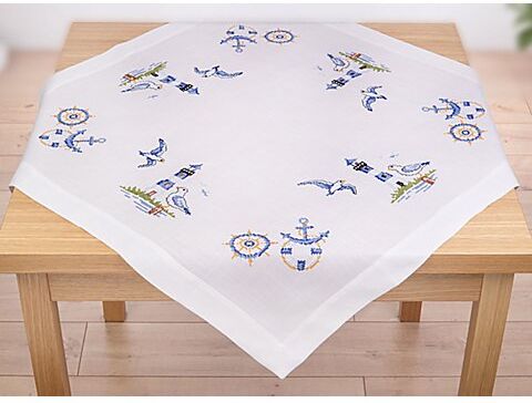 Stickmitteldecke "Küste"