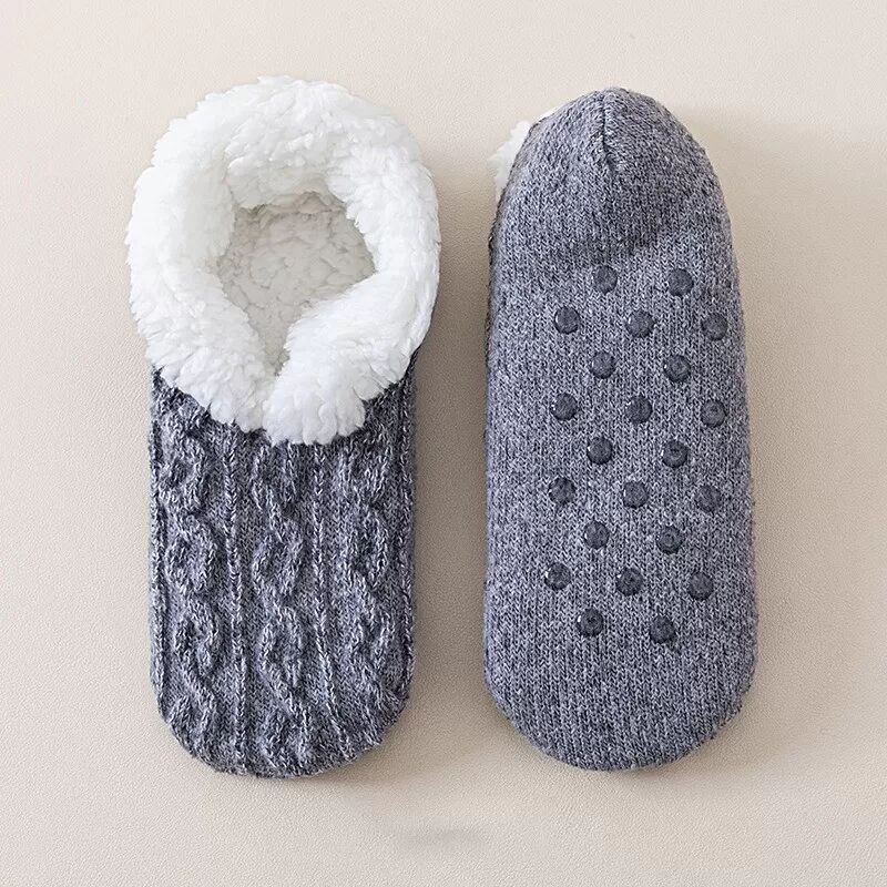 INF Kuschelige, gefütterte Anti-Rutsch-Socken - Einheitsgröße Grau