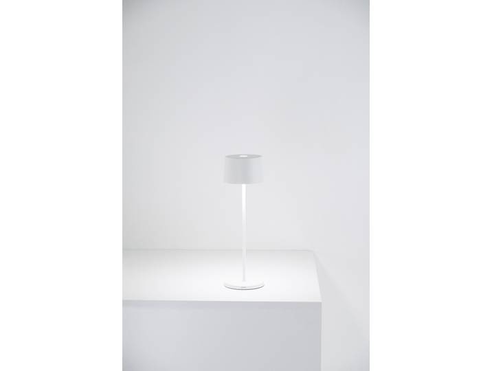Zafferano Olivia Pro Tischlampe - Aufladbare LED Außenlampe - 35,5 cm - Weiß