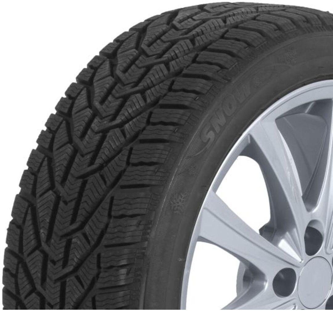 Winterreifen KORMORAN Snow 195/50R15 82H