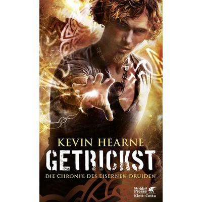 Getrickst / Die Chronik des Eisernen Druiden Band 4, Taschenbuch von Kevin Hearne, Klett Cotta, 978-3-608-96134-8