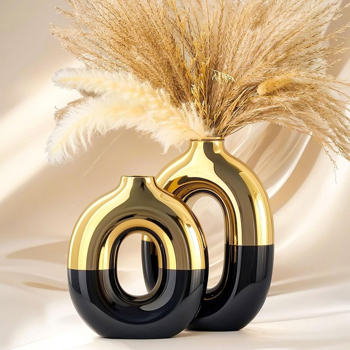 Moderne Zwarte en Gouden Keramische Vazen Set voor Woondecoratie