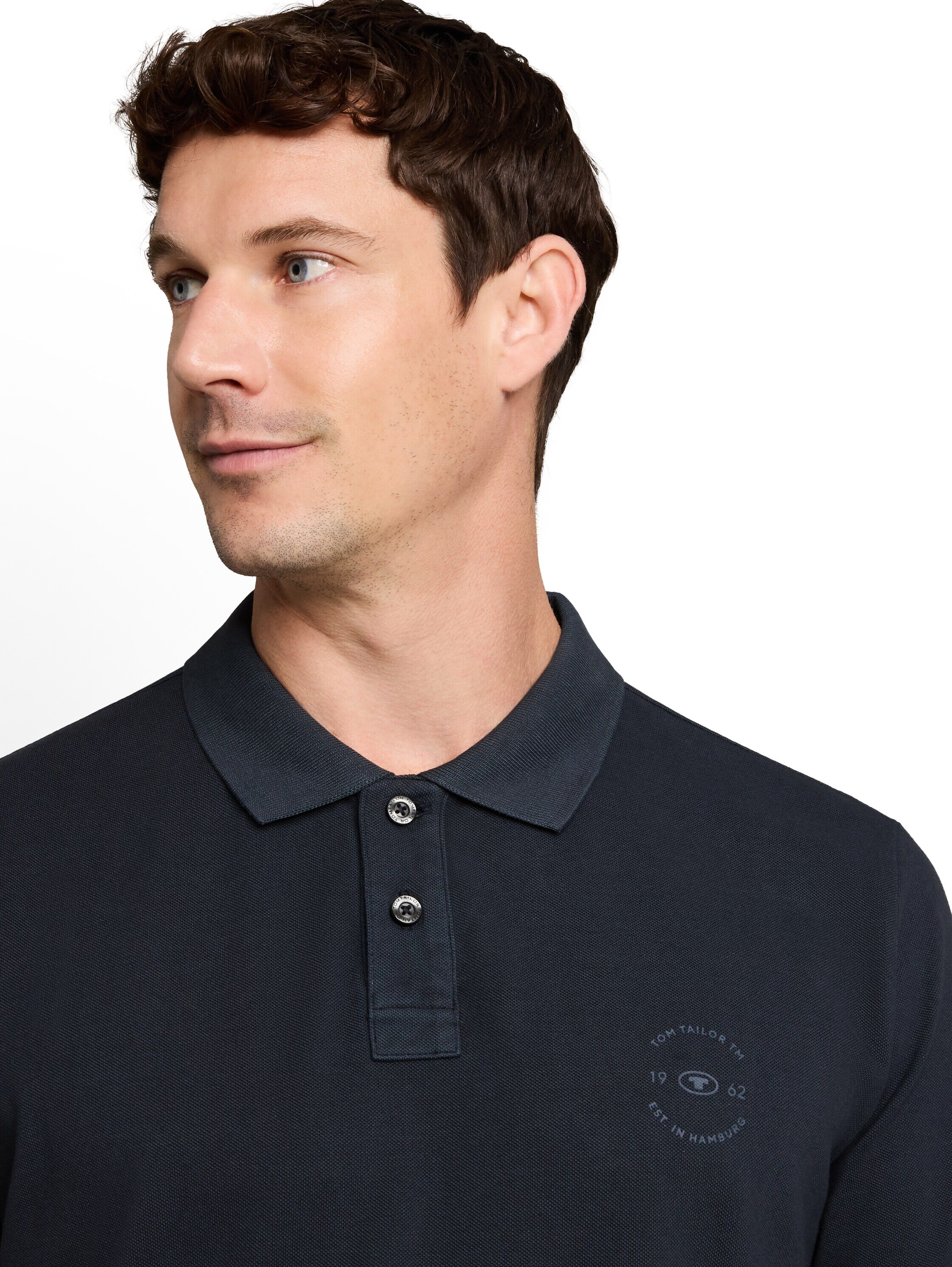 Poloshirt TOM TAILOR, Herren, Gr. XXL, blau (sky captain), Piqué, Obermaterial: 100% Baumwolle, unifarben, normal hüftbedeckend, Rundhals, abgesteppte Kante, Shirts Poloshirt, Sommershirt mit kleinem Logo-Print sky captain XXL