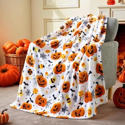 Uplift Picks Halloween Fleece Throw Blanket Black Bat Pumpkin Ghost Skull Design 05 120x150cm