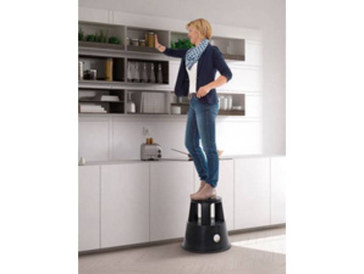 Tabouret marchepied SuperStep, en plastique, gris