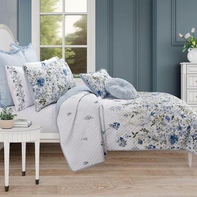 J Queen New York, Inc. Kourtney Quilt Set Blue, King / Cal King, Blue