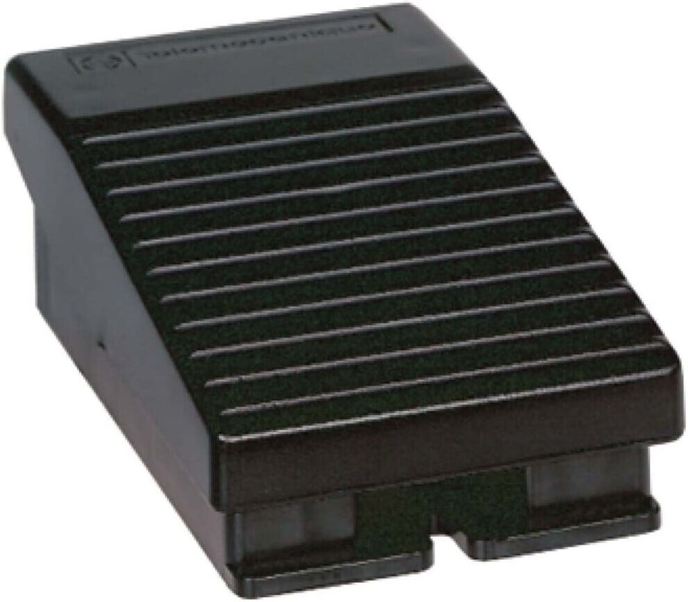 Schneider Electric Fußschalter ÖS XPEA110)