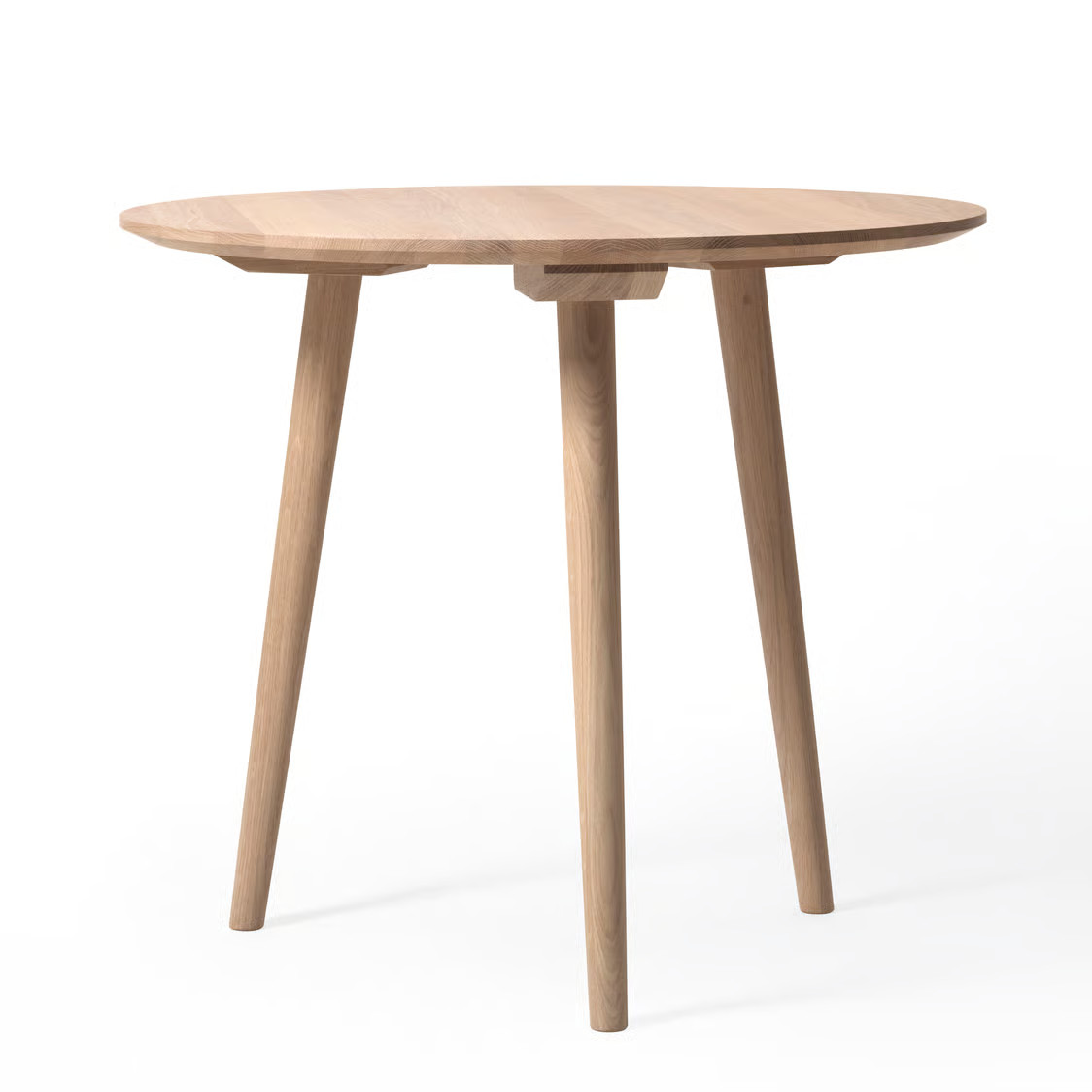 &Tradition In Between ronde tafel SK3 in licht geolied eikenhout