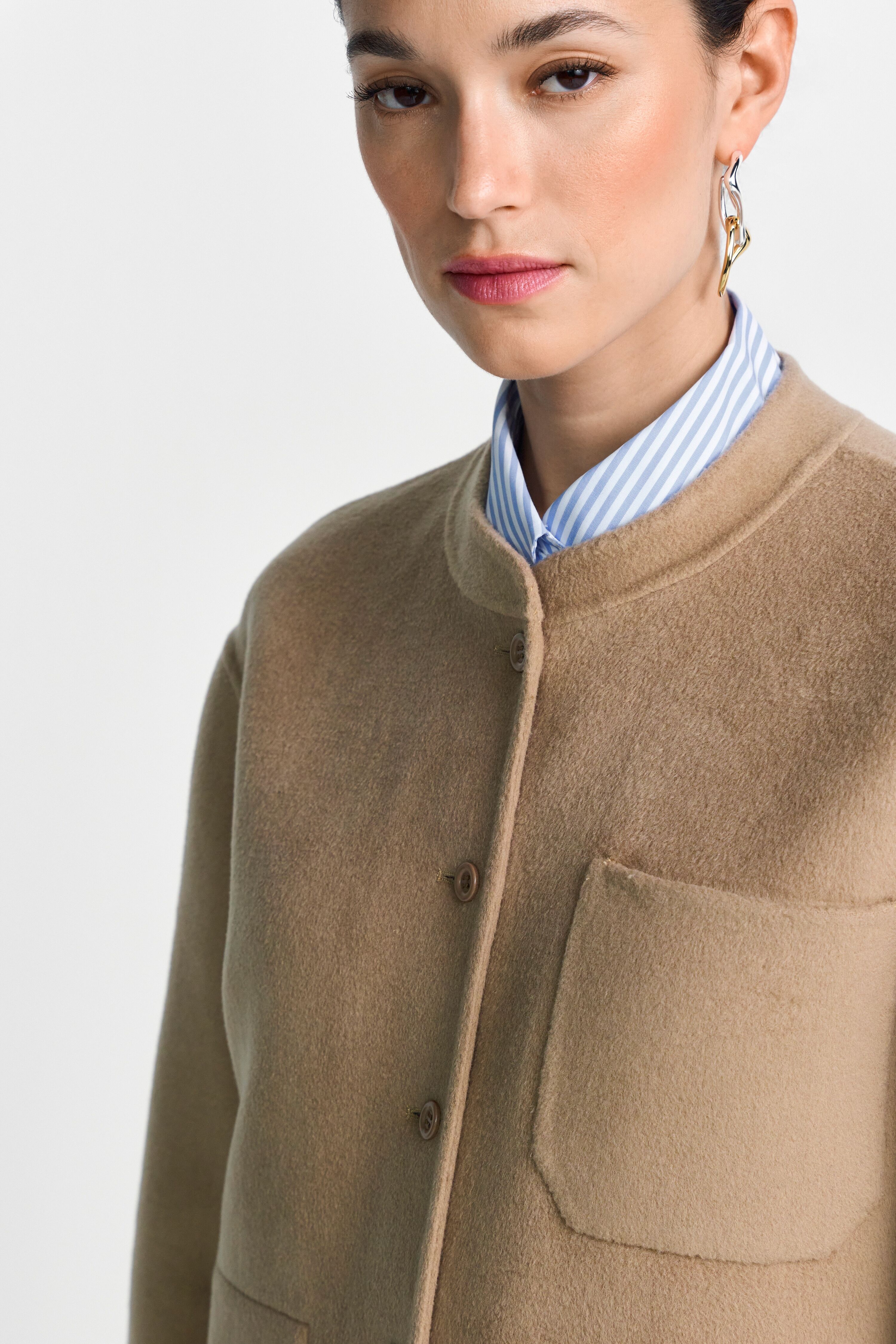Hemdjacke RICHROYAL, Damen, Gr. 42, beige (cinnamon), Web, Obermaterial: 70% Wolle, 30% Polyester, oversize normal, Jacken Hemdjacke, Overshirt aus Wollmix, Stehkragen cinnamon 42
