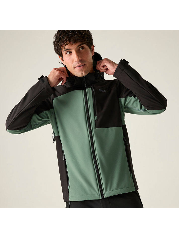 Regatta Softshelljacke "Hewitts" in Grün - XL
