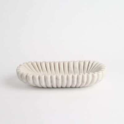 BIDKhome White Edge Centerpiece