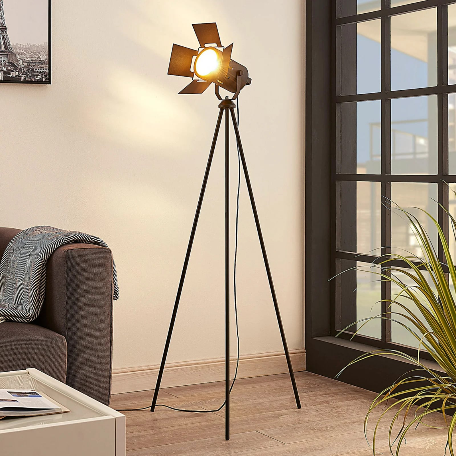 Lindby Devon Vloerlamp - Zwart - Metaal - Industrieel Design - Verstelbaar