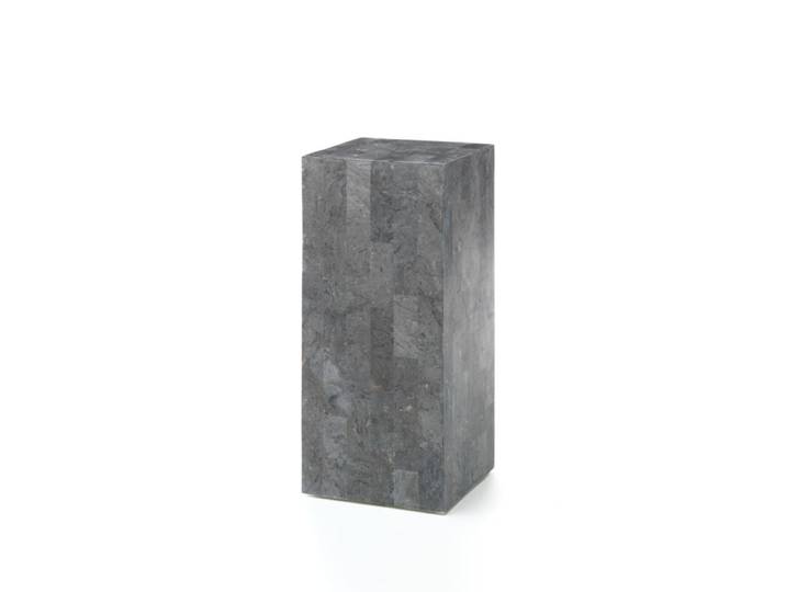 Table rectangulaire en pierre grise, 35x35 cm, hauteur 80 cm