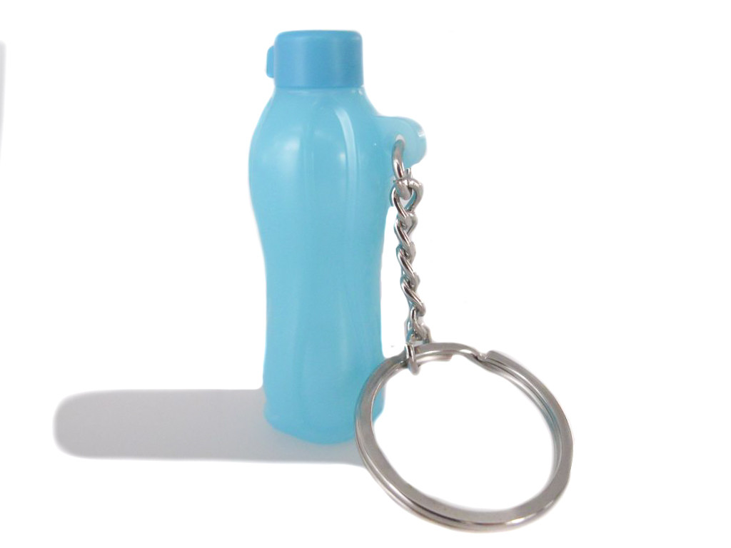 Tupperware sleutelhanger miniatuur fles blauw-turquoise