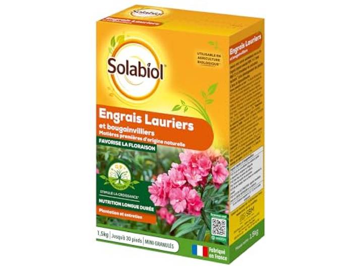 SOLABIOL Engrais Lauriers & Bougainvilliers - 30 Pieds - 1\,5kg Favorise la Floraison & la Croissance - Nutrition Longue Durée - Utilisable en Agriculture Biologique - SOLAURY15