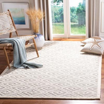 SAFAVIEH Handmade Palm Beach Modern & Contemporary Geometric Sisal Rug