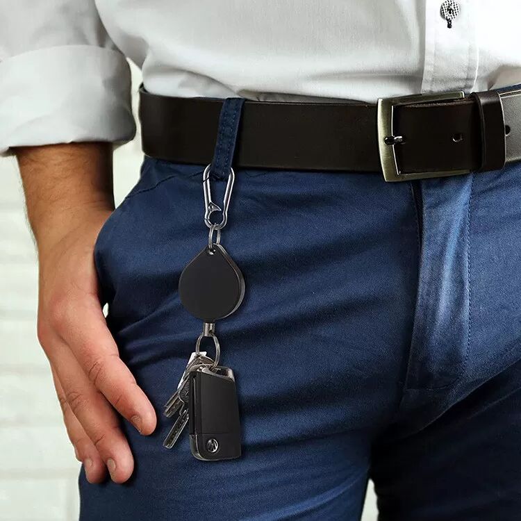 INF Einziehbarer Schlüsselanhänger mit Karabiner