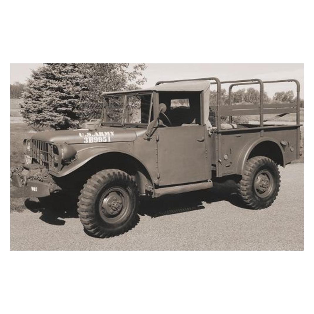 Roden Dodge M-37 3/4 ton 4x4 cargo truck (23796744)